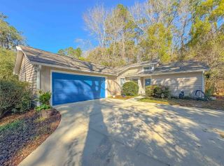 256 Starmount Drive, Tallahassee, FL 32303