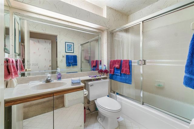 3953 Cocoplum Circle, Coconut Creek, FL 33063