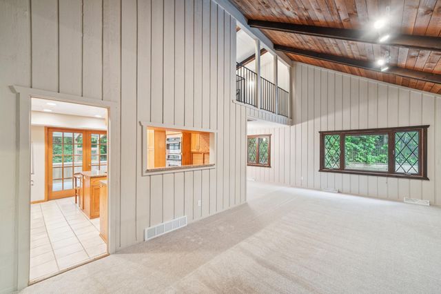 9001 Poplar Bridge Road, Bloomington, MN 55437