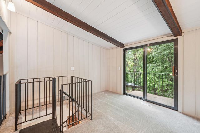 9001 Poplar Bridge Road, Bloomington, MN 55437