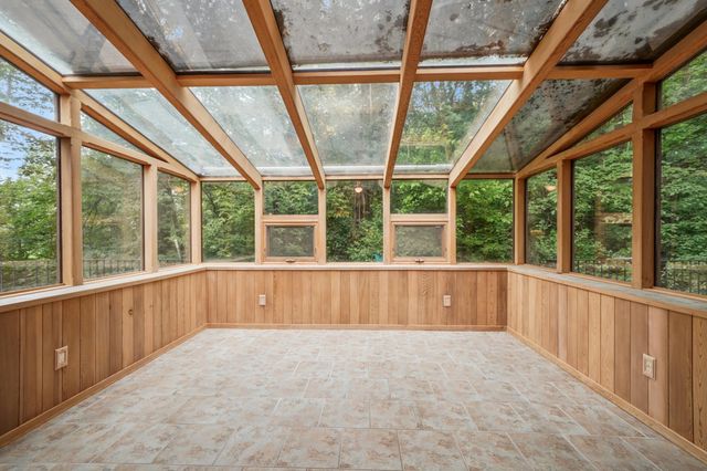 9001 Poplar Bridge Road, Bloomington, MN 55437