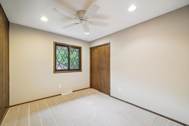 9001 Poplar Bridge Road, Bloomington, MN 55437