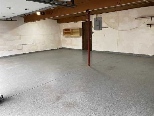 9001 Poplar Bridge Road, Bloomington, MN 55437