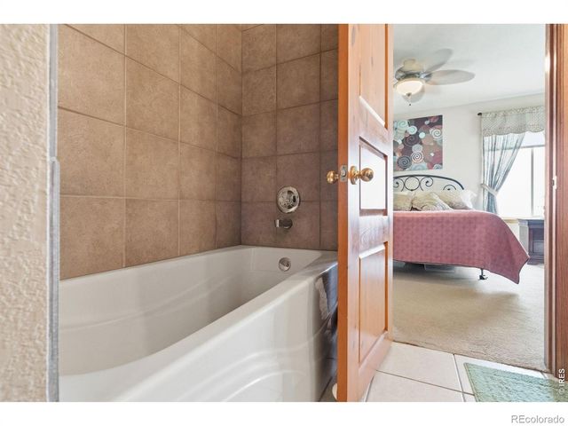 3120 Woodbine Lane, Johnstown, CO 80534