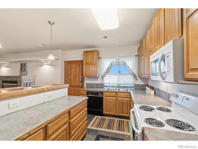 3120 Woodbine Lane, Johnstown, CO 80534