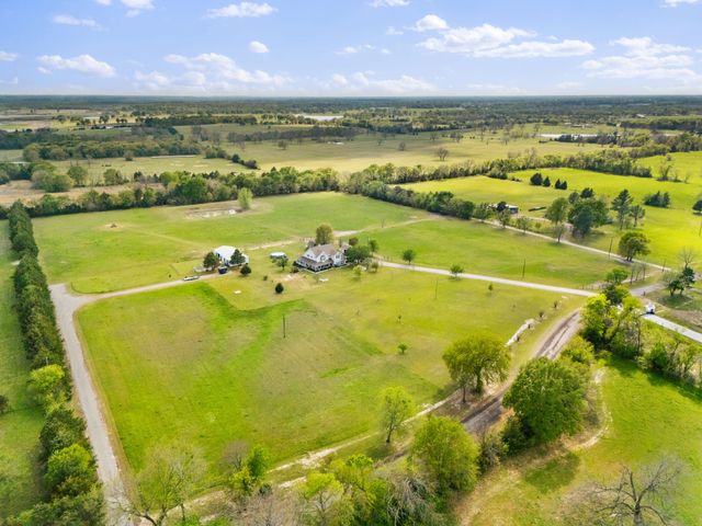 1880 County Road 2610, Bonham, TX 75418