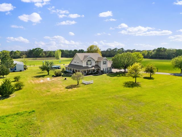 1880 County Road 2610, Bonham, TX 75418