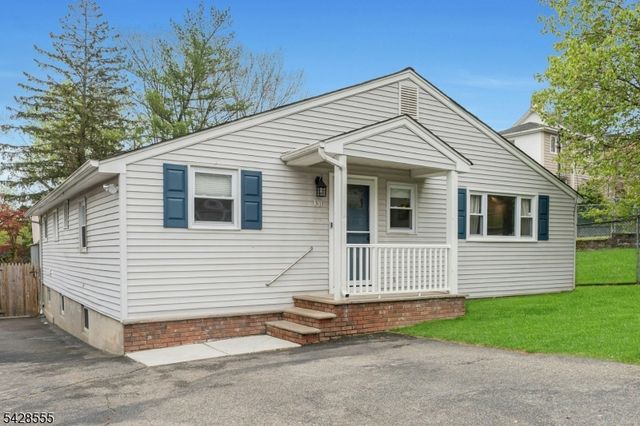 31 Roome St, Lincoln Park Boro, NJ 07035