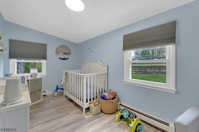 31 Roome St, Lincoln Park Boro, NJ 07035