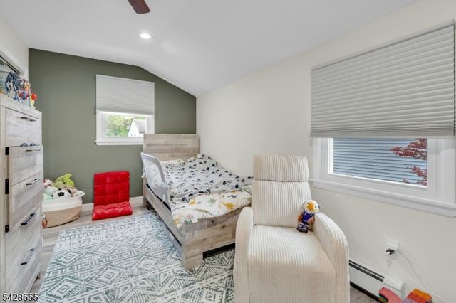 31 Roome St, Lincoln Park Boro, NJ 07035