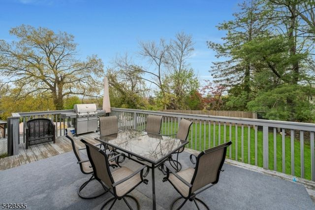 31 Roome St, Lincoln Park Boro, NJ 07035