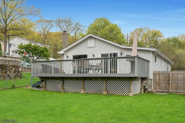31 Roome St, Lincoln Park Boro, NJ 07035
