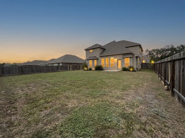 662 W Linnwood Drive, Woodbranch, TX 77357