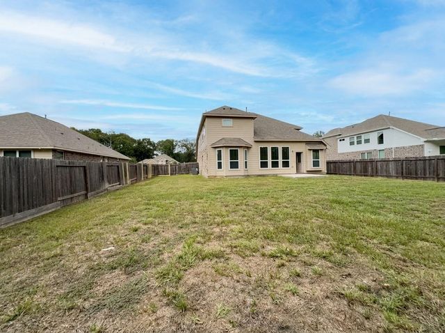662 W Linnwood Drive, Woodbranch, TX 77357