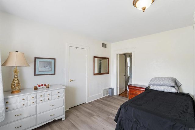 1011 8th Street, Coronado, CA 92118