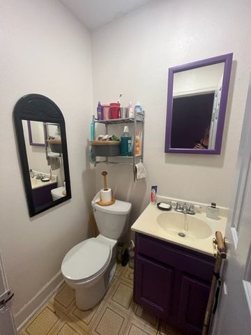 2400 Old Matthews Rd, Nashville, TN 37207