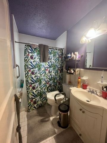 2400 Old Matthews Rd, Nashville, TN 37207