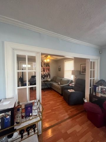 2400 Old Matthews Rd, Nashville, TN 37207