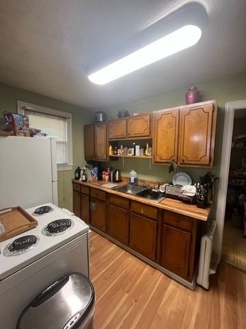 2400 Old Matthews Rd, Nashville, TN 37207