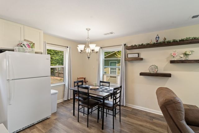 1424 Bowie Drive, Corsicana, TX 75110