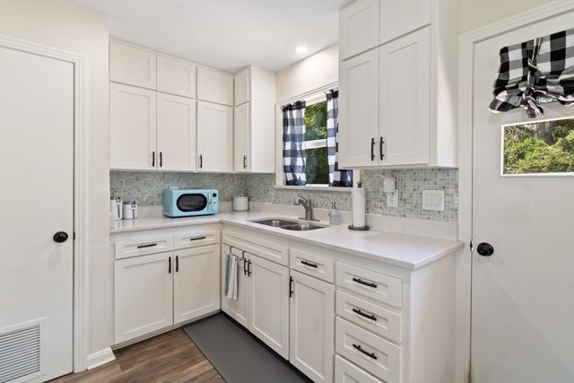 1424 Bowie Drive, Corsicana, TX 75110