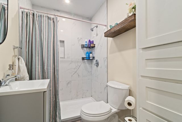 1424 Bowie Drive, Corsicana, TX 75110