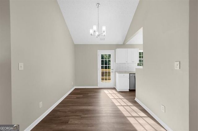 4827 Daintree Court, Flowery Branch, GA 30542