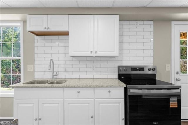 4827 Daintree Court, Flowery Branch, GA 30542