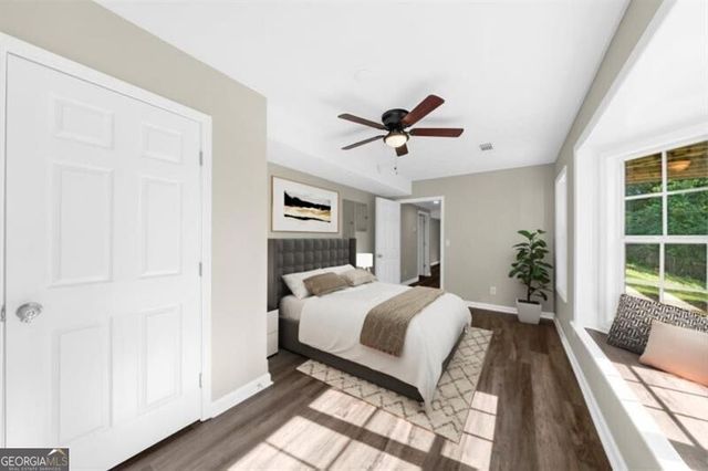 4827 Daintree Court, Flowery Branch, GA 30542