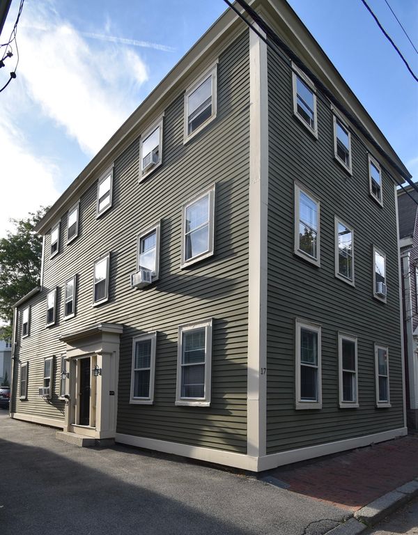 17 Beckford St 4, Salem, MA 01970