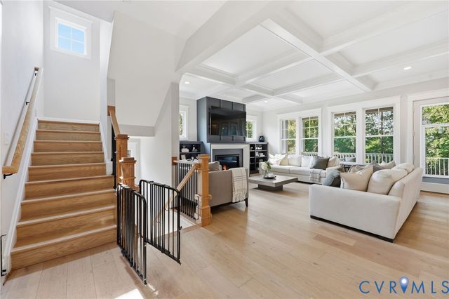 16707 Tulip Hill Ct, Midlothian, VA 23112