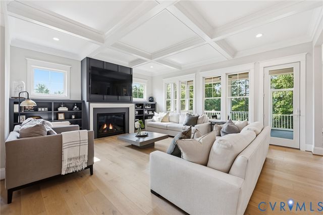 16707 Tulip Hill Ct, Midlothian, VA 23112