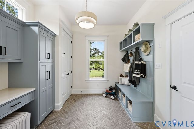 16707 Tulip Hill Ct, Midlothian, VA 23112