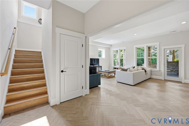 16707 Tulip Hill Ct, Midlothian, VA 23112