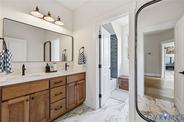 16707 Tulip Hill Ct, Midlothian, VA 23112