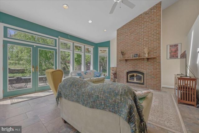 13113 CHESTNUT OAK DR, Darnestown, MD 20878