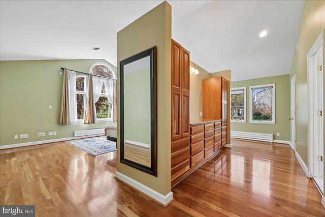 13113 CHESTNUT OAK DR, Darnestown, MD 20878
