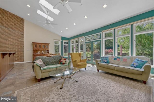 13113 CHESTNUT OAK DR, Darnestown, MD 20878