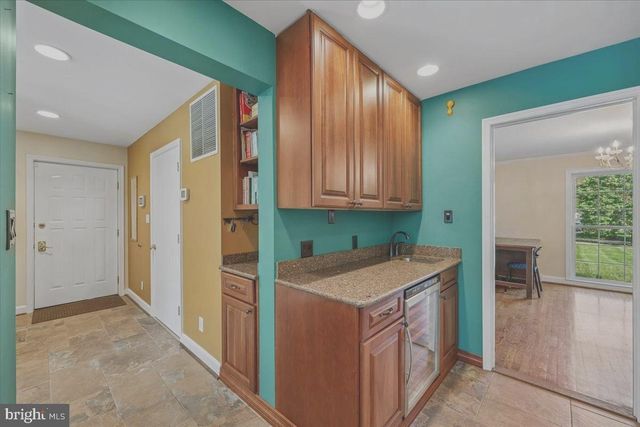 13113 CHESTNUT OAK DR, Darnestown, MD 20878