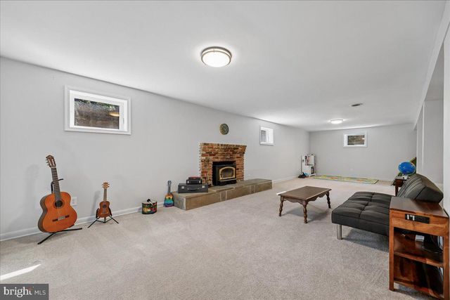 13113 CHESTNUT OAK DR, Darnestown, MD 20878