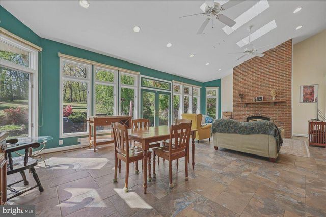 13113 CHESTNUT OAK DR, Darnestown, MD 20878