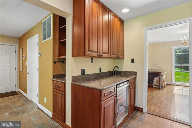 13113 CHESTNUT OAK DR, Darnestown, MD 20878