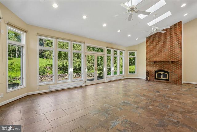 13113 CHESTNUT OAK DR, Darnestown, MD 20878