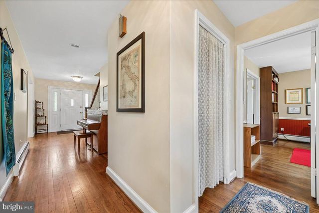 13113 CHESTNUT OAK DR, Darnestown, MD 20878