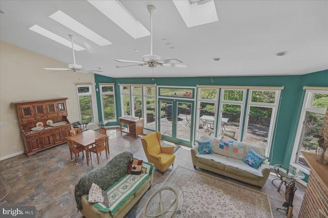 13113 CHESTNUT OAK DR, Darnestown, MD 20878