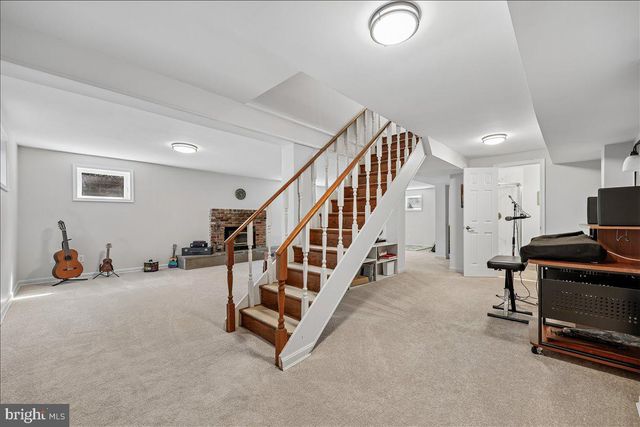 13113 CHESTNUT OAK DR, Darnestown, MD 20878
