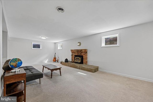 13113 CHESTNUT OAK DR, Darnestown, MD 20878