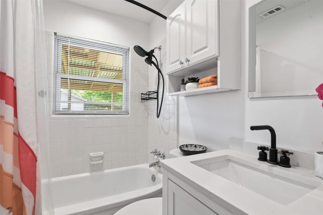 10421 Wood Dale Drive, Dallas, TX 75228