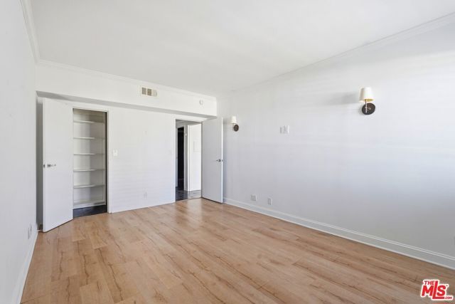 1131 Alta Loma Road 326, West Hollywood, CA 90069