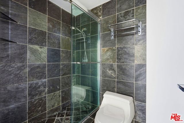 1131 Alta Loma Road 326, West Hollywood, CA 90069